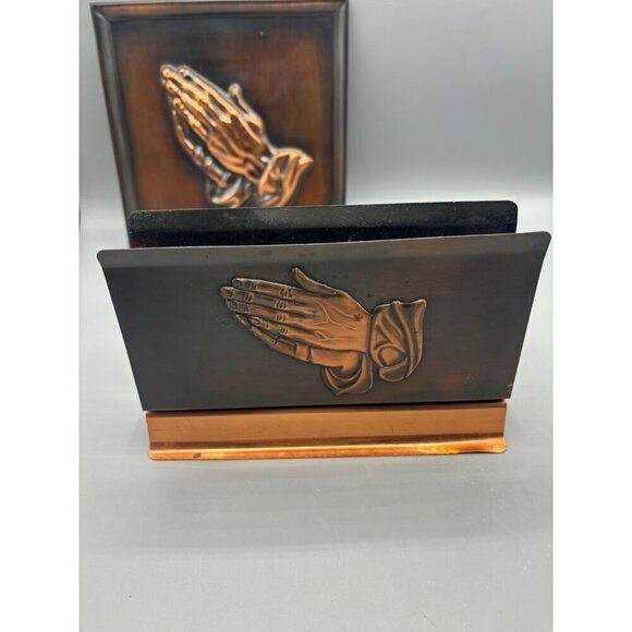 Vtg 70s Copper Guild Praying Hands Wall Art Plaque Napkin Holder Set - Picture 2 of 10